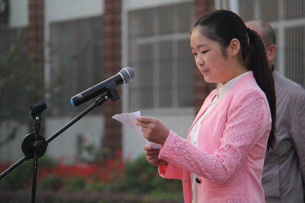 学生发言.jpg