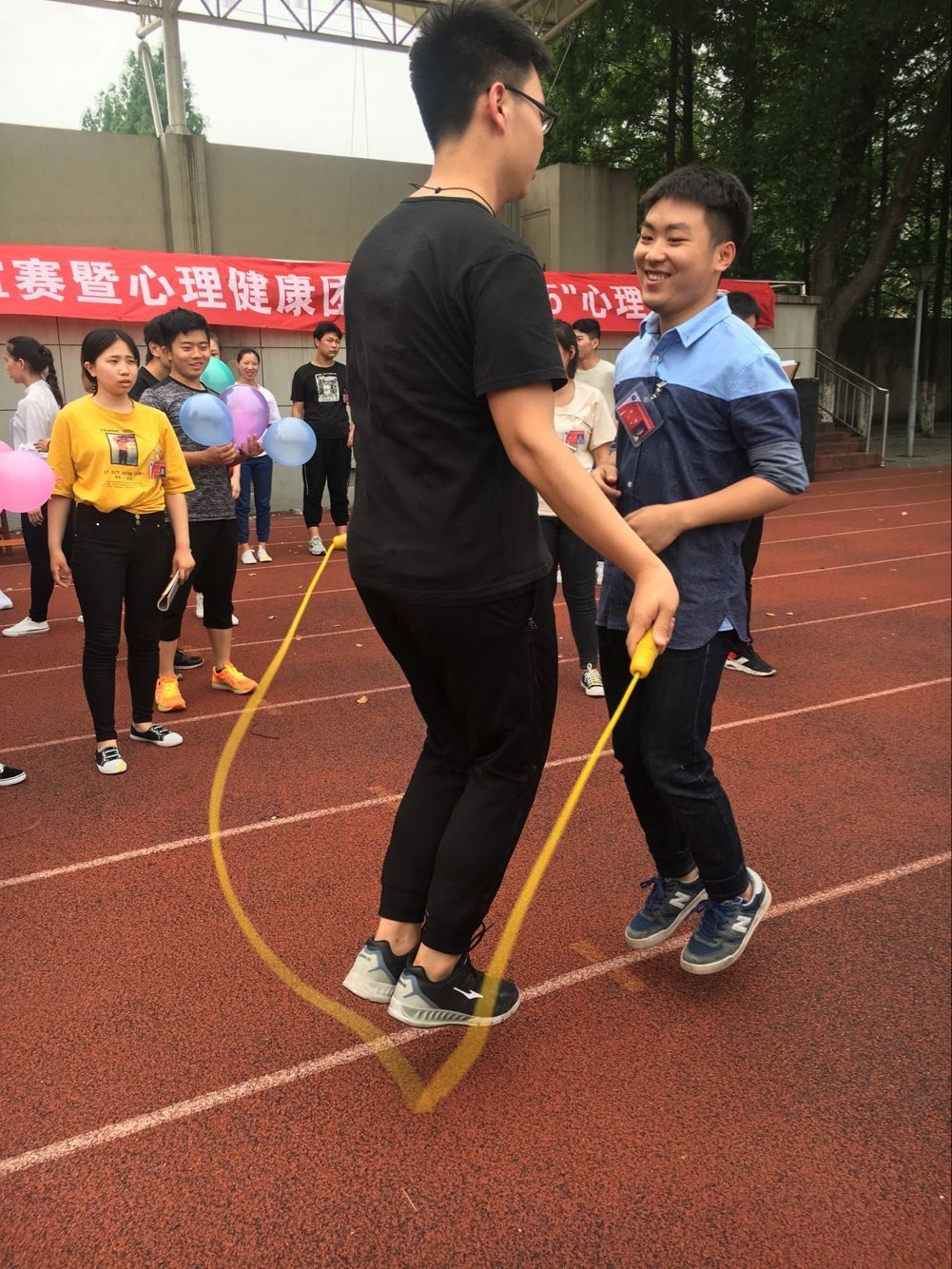 2.2.jpg