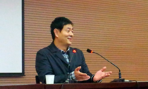 濮存昕风趣的演讲.jpg