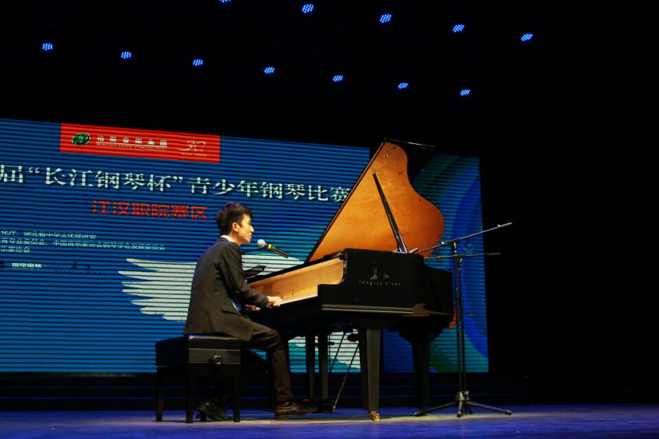 张小龙.jpg